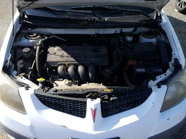 5Y2SM64893Z469703 - 2003 PONTIAC VIBE WHITE photo 7