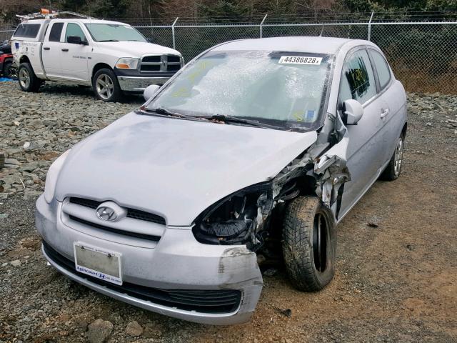 KMHCN35C28U092876 - 2008 HYUNDAI ACCENT BAS SILVER photo 2