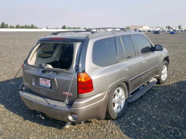 1GKDS13S972264609 - 2007 GMC ENVOY GRAY photo 4