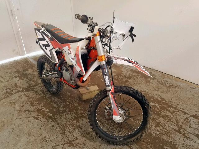 VBKEXK402HM397964 - 2017 KTM 450 EXC-F ORANGE photo 1