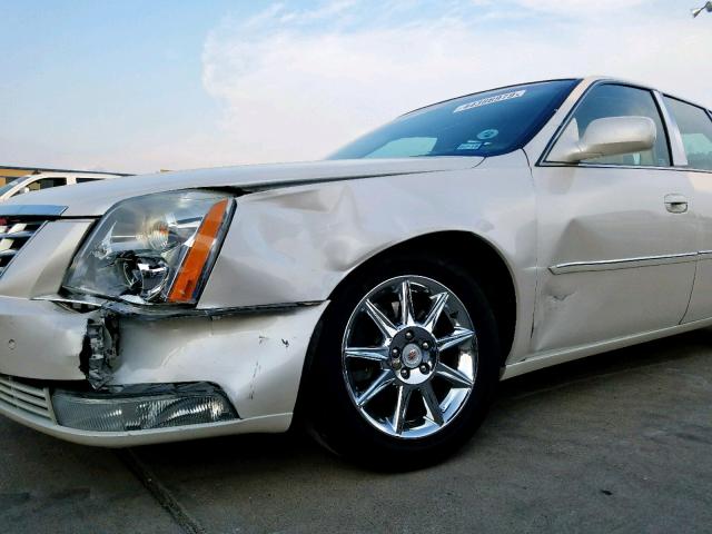 1G6KD5E66BU121279 - 2011 CADILLAC DTS LUXURY WHITE photo 9