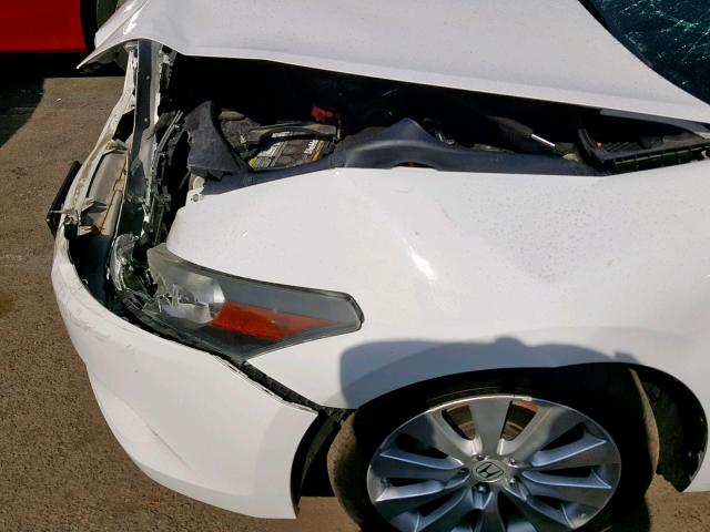 1HGCS22839A012092 - 2009 HONDA ACCORD EXL WHITE photo 9