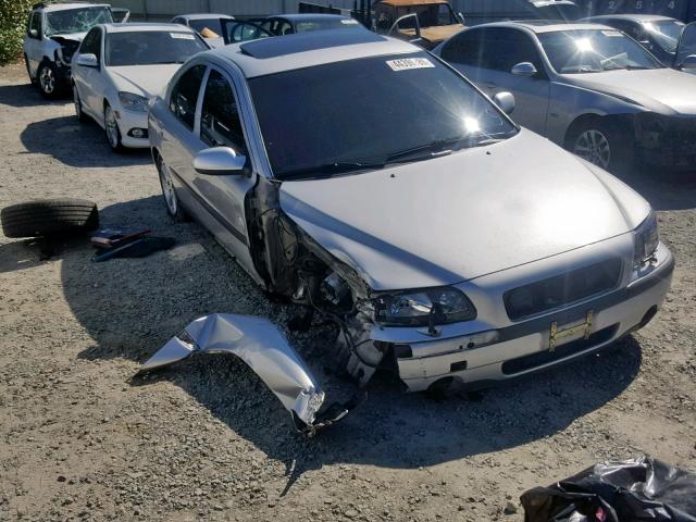 YV1RS58D822131569 - 2002 VOLVO S60 2.4T SILVER photo 1