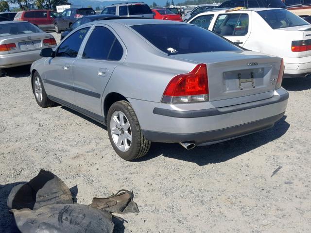 YV1RS58D822131569 - 2002 VOLVO S60 2.4T SILVER photo 3