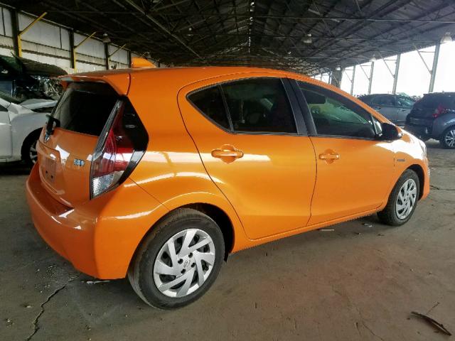 JTDKDTB35F1105643 - 2015 TOYOTA PRIUS C ORANGE photo 4