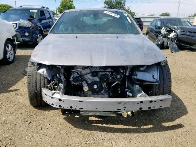 2C3CCABG3HH663661 - 2017 CHRYSLER 300 S SILVER photo 9