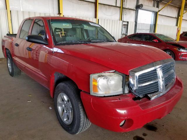 1D7HW48N25S238054 - 2005 DODGE DAKOTA QUA RED photo 1