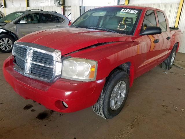 1D7HW48N25S238054 - 2005 DODGE DAKOTA QUA RED photo 2