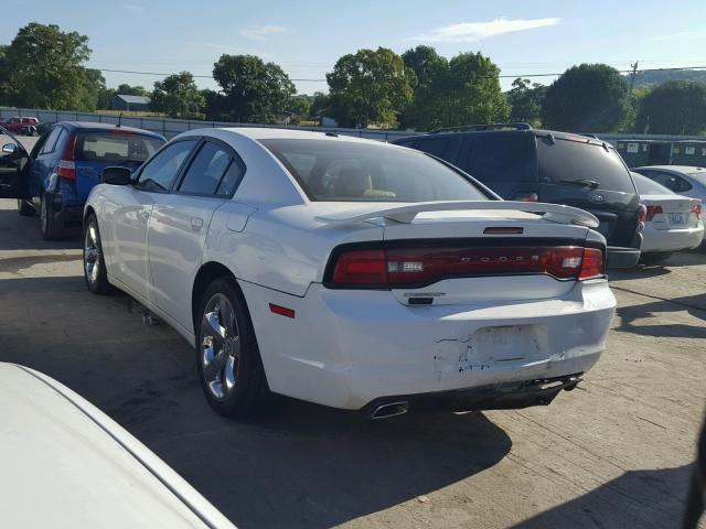 2C3CDXHG4CH135675 - 2012 DODGE CHARGER SX WHITE photo 3