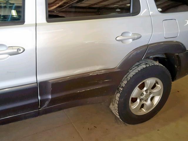 4F2CZ96174KM33011 - 2004 MAZDA TRIBUTE ES 银色 照片 9