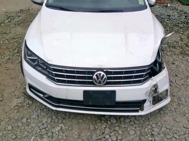 1VWBT7A3XGC020439 - 2016 VOLKSWAGEN PASSAT SE WHITE photo 7