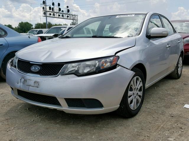 KNAFU4A24A5844095 - 2010 KIA FORTE EX SILVER photo 2