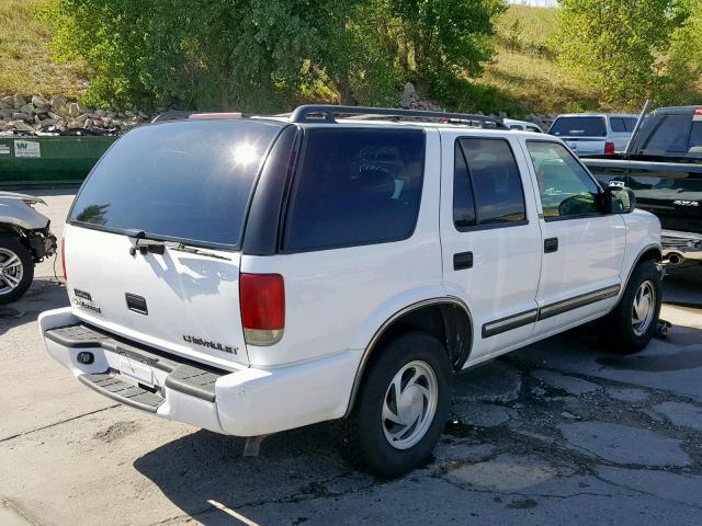 1GNDT13W4Y2273481 - 2000 CHEVROLET BLAZER WHITE photo 4