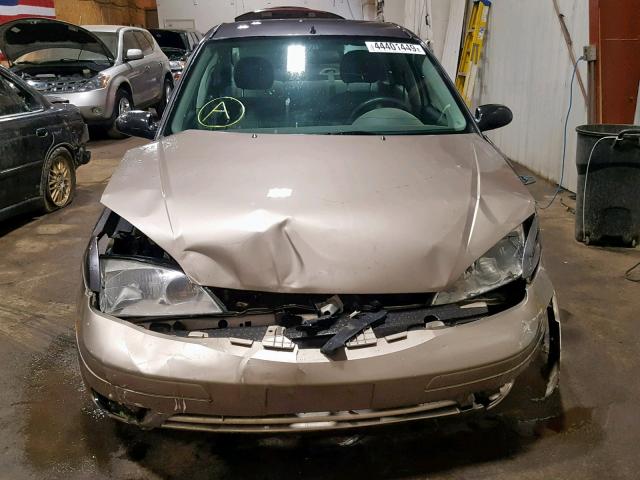 1FAHP34N57W221158 - 2007 FORD FOCUS ZX4 GRAY photo 9