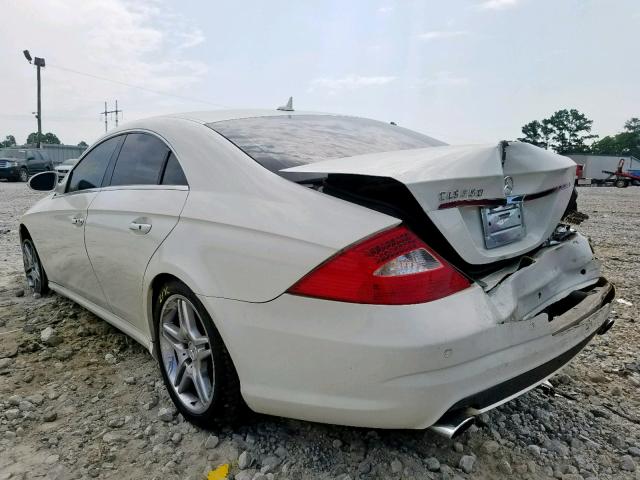 WDDDJ72X17A109238 - 2007 MERCEDES-BENZ CLS 550 WHITE photo 3