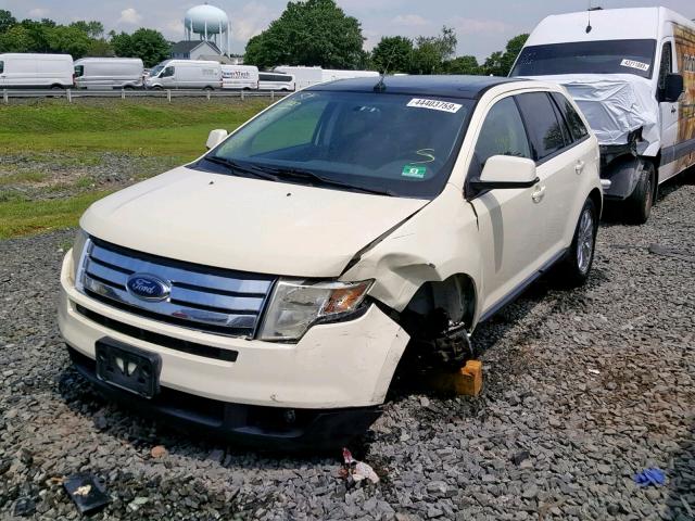 2FMDK48C48BA24745 - 2008 FORD EDGE SEL WHITE photo 2