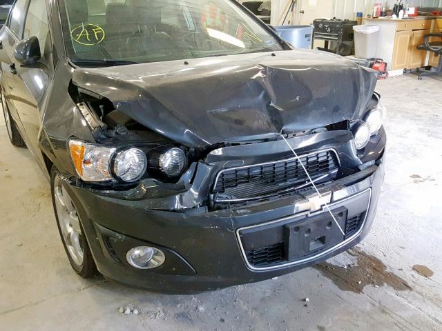 1G1JE5SB7E4102938 - 2014 CHEVROLET SONIC LTZ GRAY photo 9