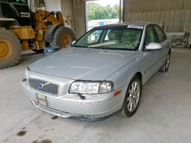 YV1TS91D821264104 - 2002 VOLVO S80 T6 TUR SILVER photo 2