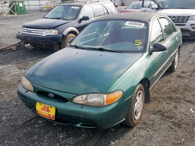 3FAFP13P51R136619 - 2001 FORD ESCORT GREEN photo 2