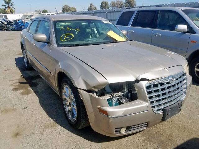 2C3LA53G28H287045 - 2008 CHRYSLER 300 TOURIN GOLD photo 1