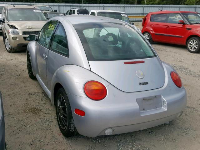 3VWCK21C92M438945 - 2002 VOLKSWAGEN NEW BEETLE Gümüş foto 3