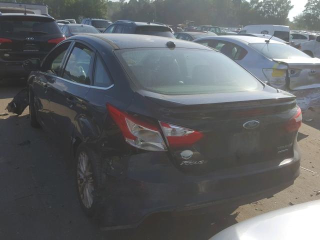 1FADP3J22EL410048 - 2014 FORD FOCUS TITA BLACK photo 3