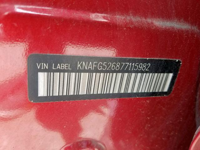 KNAFG526877115982 - 2007 KIA RONDO LX RED photo 10