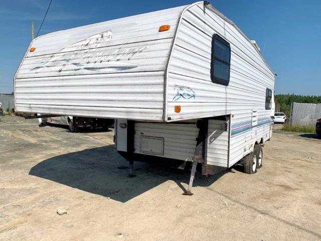 2EC5B2122W6569339 - 1998 FLEETWOOD PROWLER  WHITE photo 2