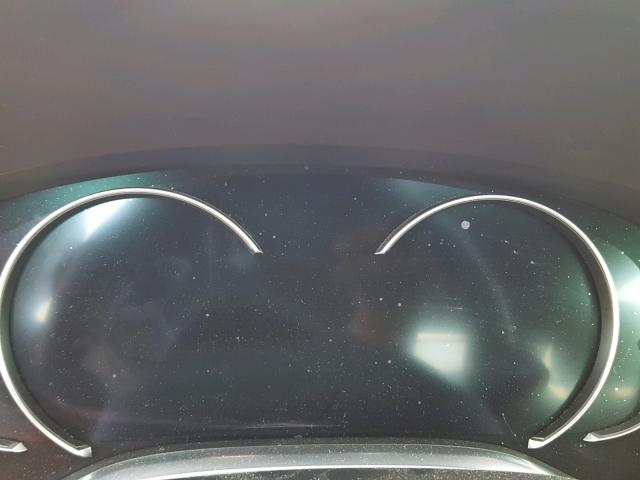 WBA7E4C59HGU99685 - 2017 BMW 740 XI WHITE photo 8