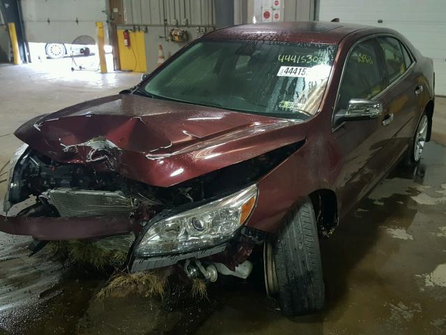 1G11C5SLXFF315337 - 2015 CHEVROLET MALIBU 1LT ბურგუნდია ფოტო 2