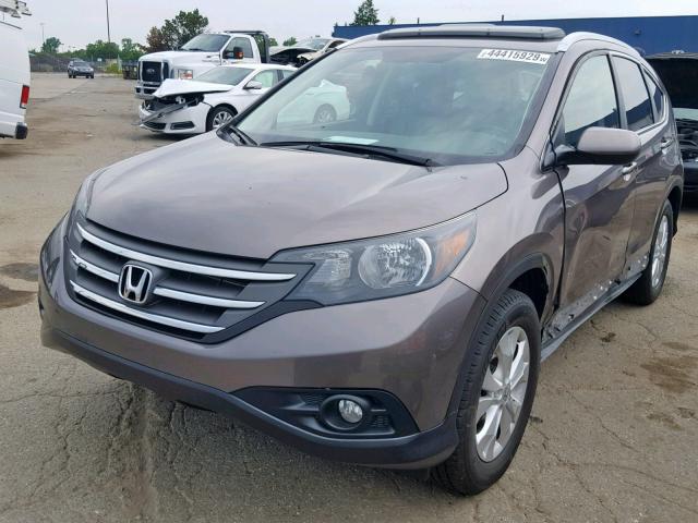 5J6RM4H70DL042011 - 2013 HONDA CR-V EXL BROWN photo 2