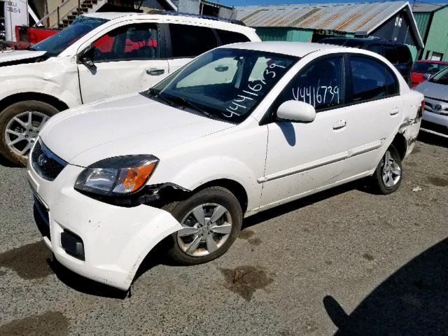 KNADH4B31A6691544 - 2010 KIA RIO LX WHITE photo 2