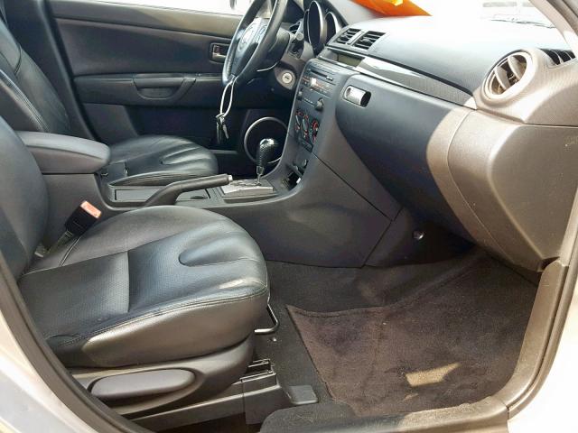 JM1BK123441206387 - 2004 MAZDA 3 S SILVER photo 5