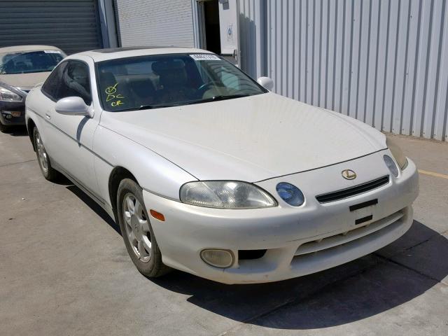 JT8CH32Y3V0052724 - 1997 LEXUS SC 400 WHITE photo 1