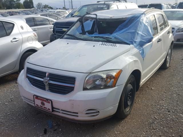 1B3HB48B28D651517 - 2008 DODGE CALIBER SX WHITE photo 2