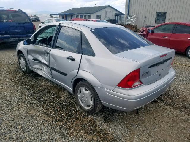 1FAFP33P61W180802 - 2001 FORD FOCUS LX SILVER photo 3