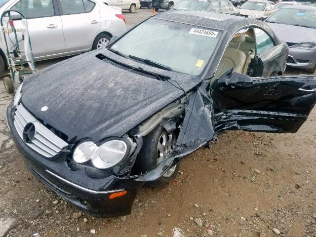 WDBTJ65J54F111014 - 2004 MERCEDES-BENZ CLK 320C BLACK photo 2