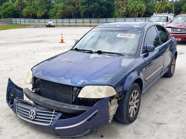 WVWRH63B62P290867 - 2002 VOLKSWAGEN PASSAT GLX 蓝色 照片 2
