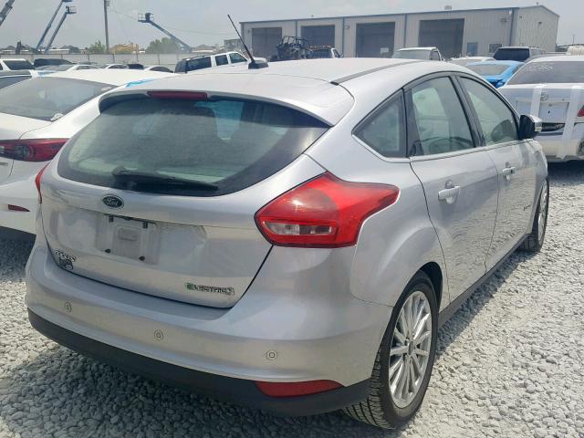 1FADP3R46FL250070 - 2015 FORD FOCUS BEV SILVER photo 4