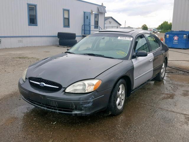 1FAFP55U22G183190 - 2002 FORD TAURUS SES GRAY photo 2