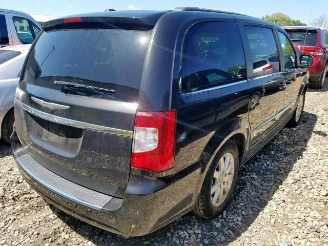 2C4RC1BG0FR589063 - 2015 CHRYSLER TOWN & COU CHARCOAL photo 4