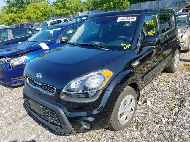 KNDJT2A52C7741246 - 2012 KIA SOUL BLACK photo 2