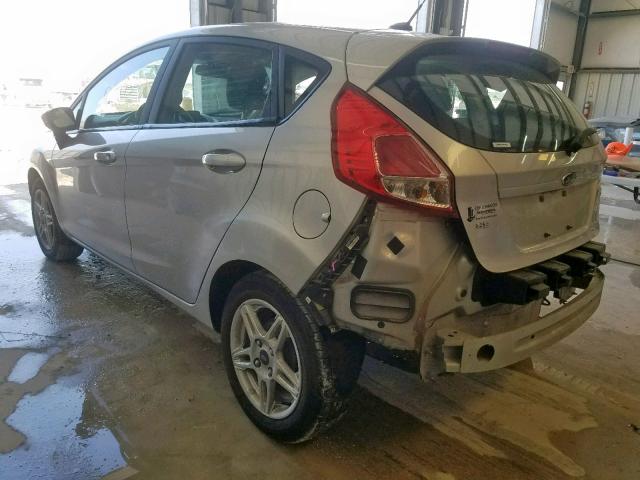 3FADP4EJ9HM119265 - 2017 FORD FIESTA SE SILVER photo 3