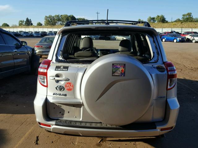 2T3DK4DV8BW041130 - 2011 TOYOTA RAV4 LIMIT SILVER photo 9