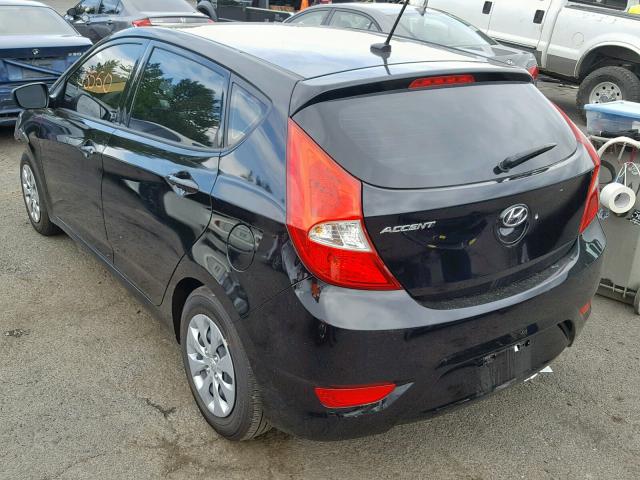 KMHCT5AE5HU354950 - 2017 HYUNDAI ACCENT SE BLACK photo 3