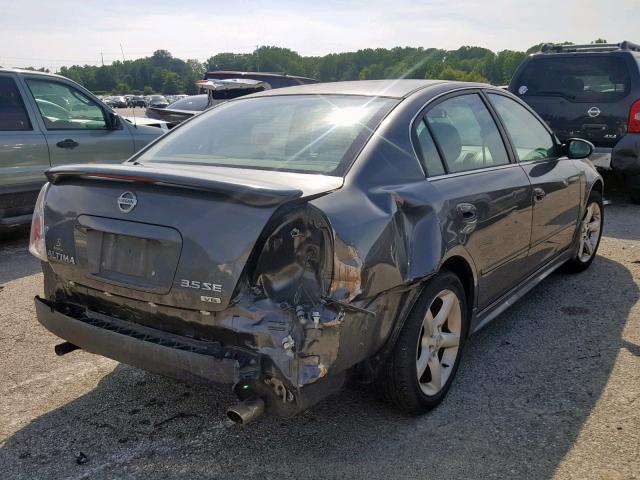 1N4BL11D05C326657 - 2005 NISSAN ALTIMA SE GRAY photo 4