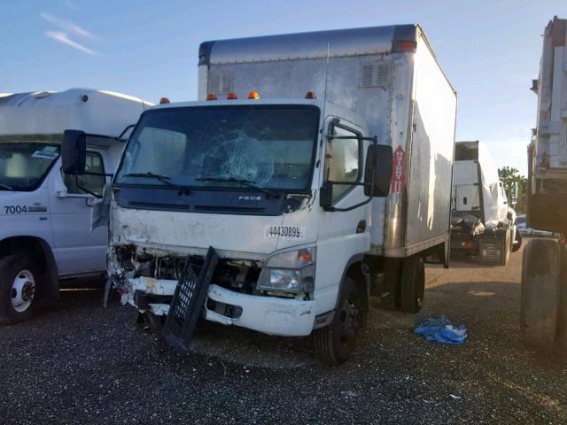 JL6AAD1S68K004215 - 2008 MITSUBISHI FE 83D WHITE photo 2