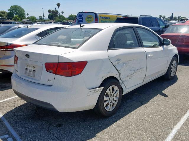 KNAFU4A25A5069175 - 2010 KIA FORTE EX WHITE photo 4