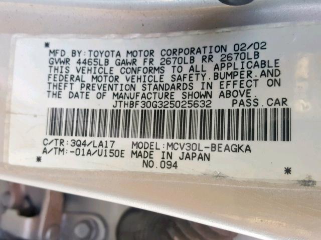 JTHBF30G325025632 - 2002 LEXUS ES 300 SILVER photo 10