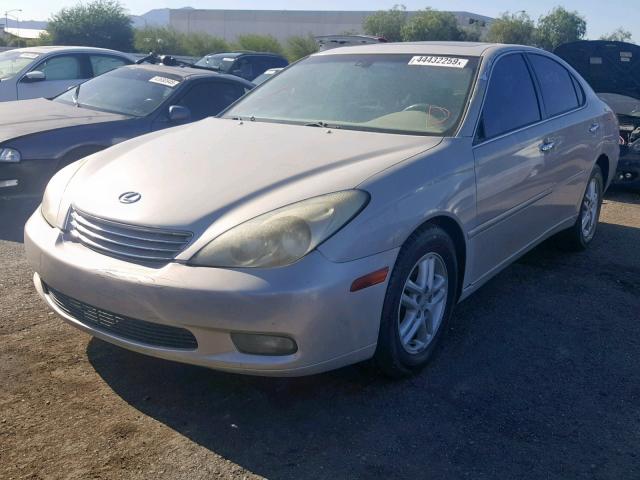 JTHBF30G325025632 - 2002 LEXUS ES 300 SILVER photo 2